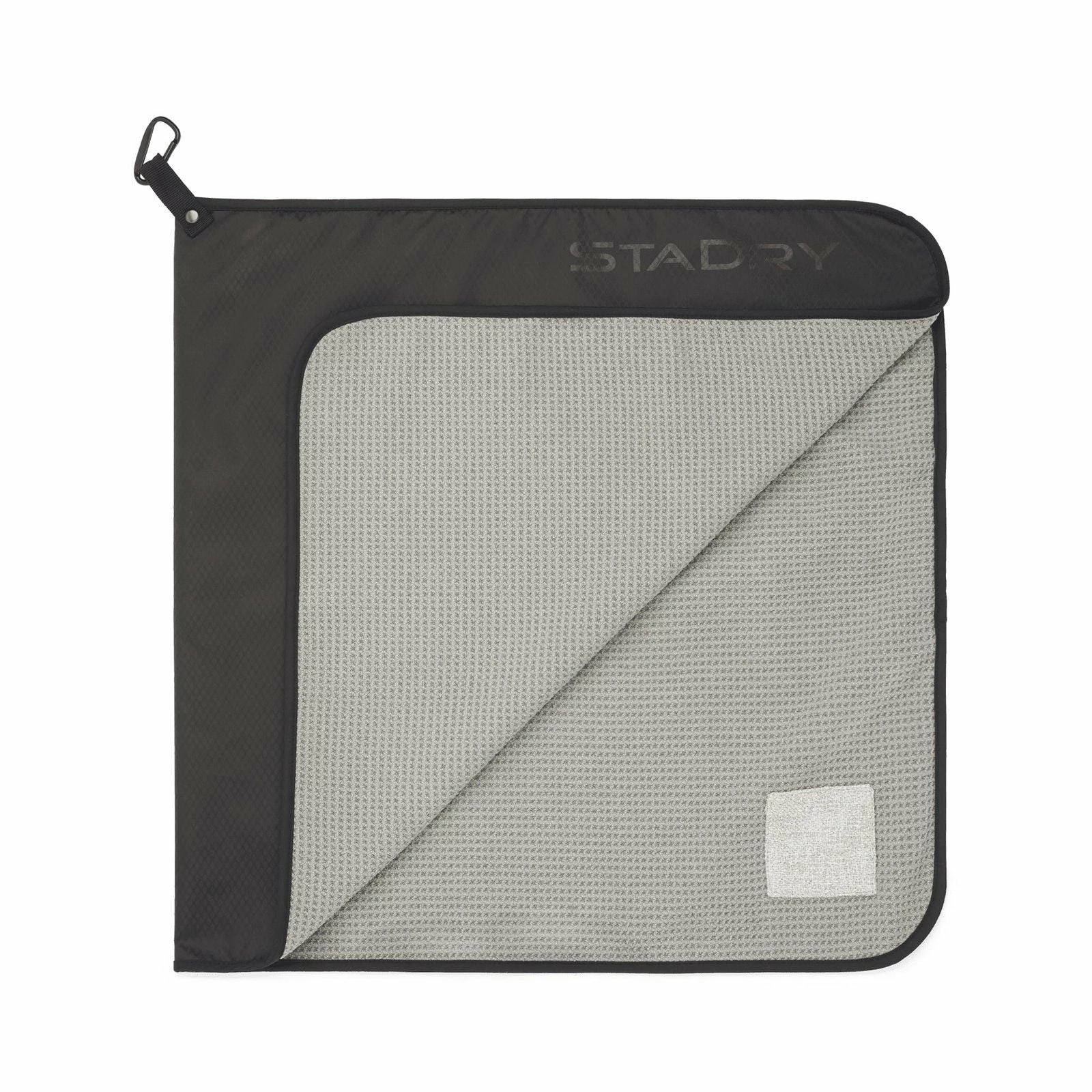 Titleist StaDry Performance Golf Towel TA22DPTWL 2 Titleist StaDry Performance Golf Towel TA22DPTWL - Image 2